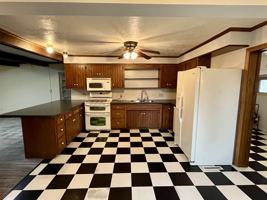 featured image of Walnut St #1