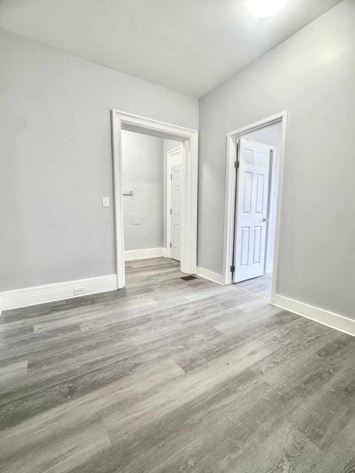 339 Hampshire St #1 - Photo 2 of 18