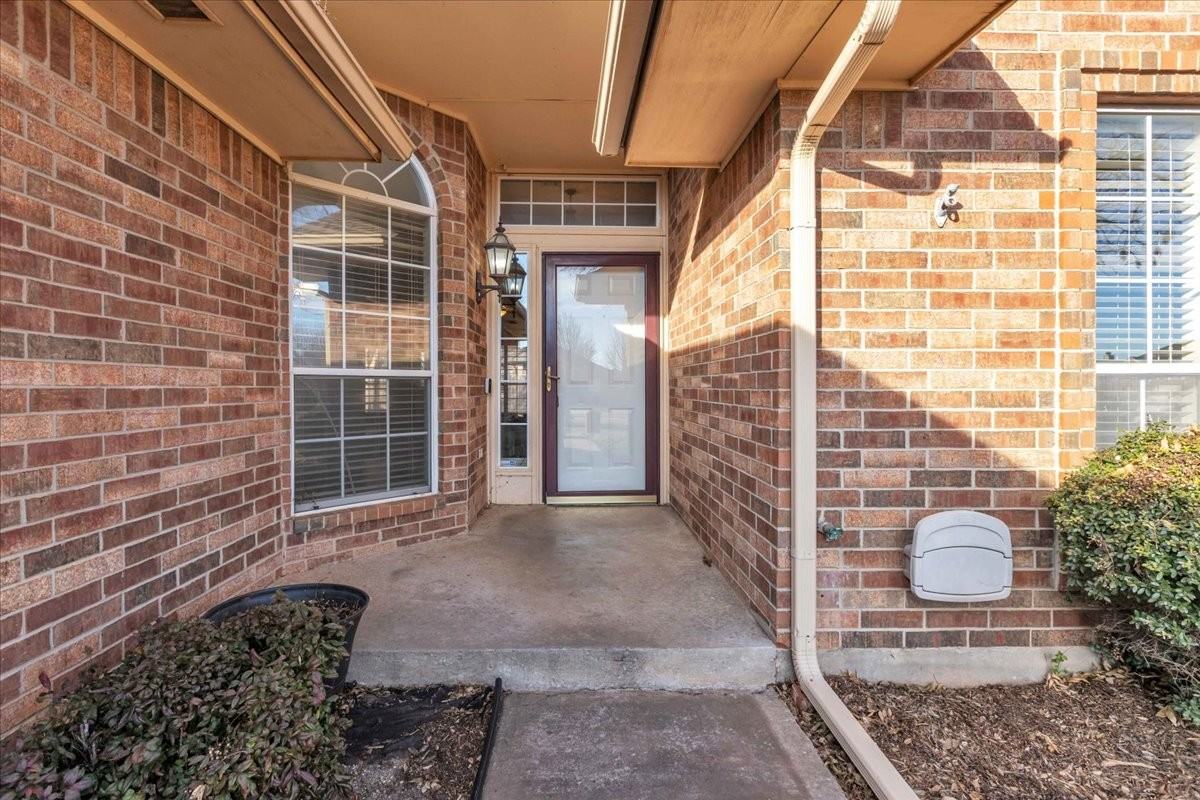 405 Nw 142nd Cir #1 - Photo 3 of 33