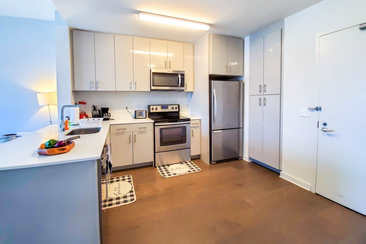 485 Marin Blvd #1 - Photo 4 of 17