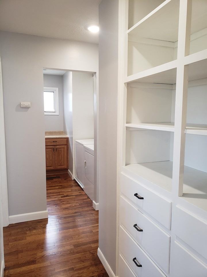 509 Union St #1 - Photo 6 of 11