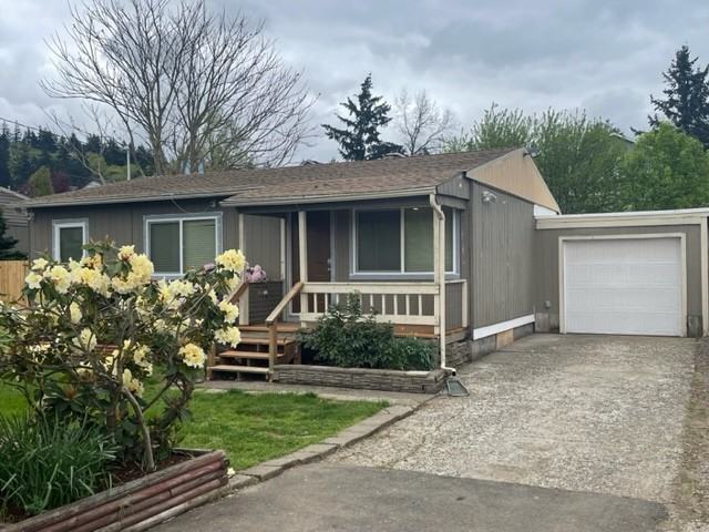 9702 Se Clinton St #1 - Photo 3 of 13