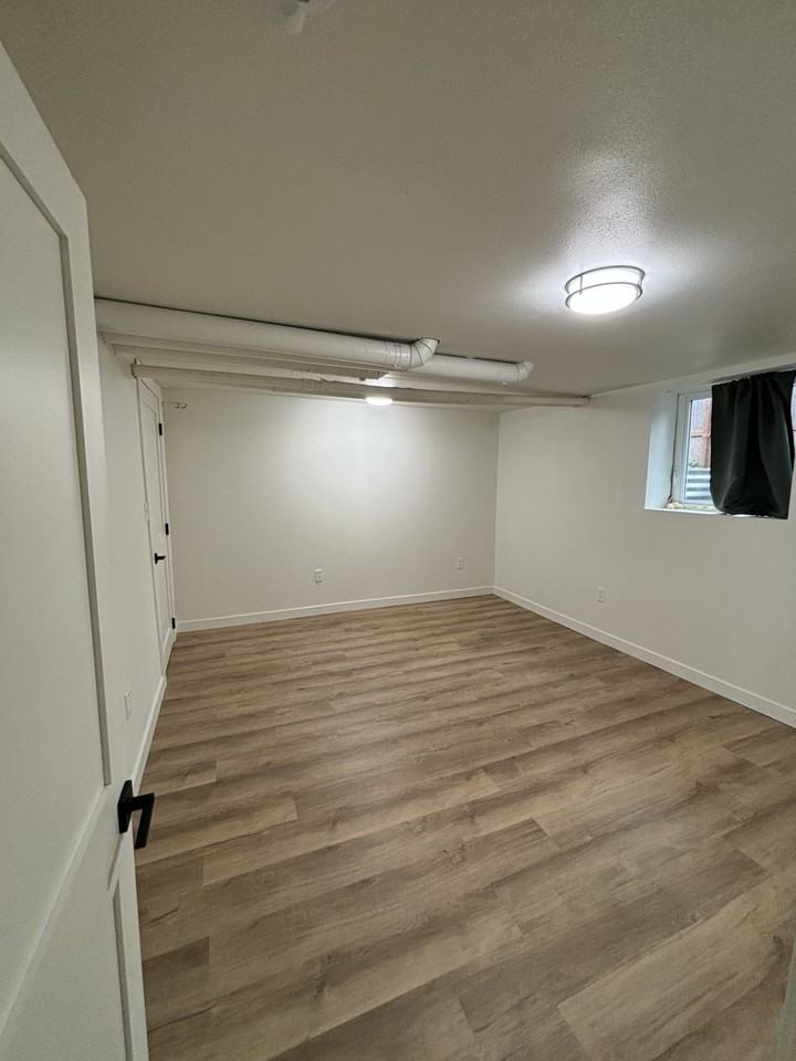 11207 Se 248th St #1 - Photo 5 of 13