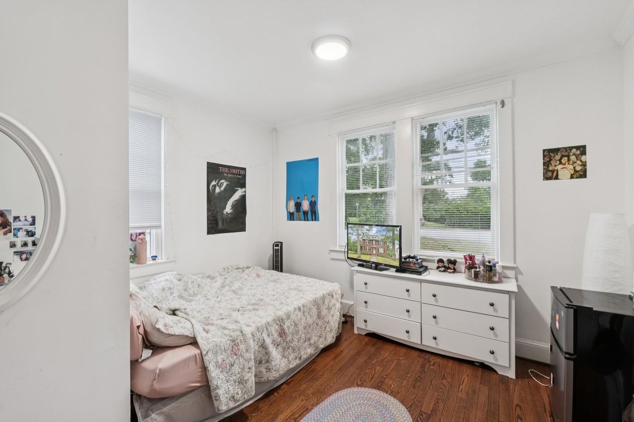 8400 48th Ave #1 - Photo 2 of 6