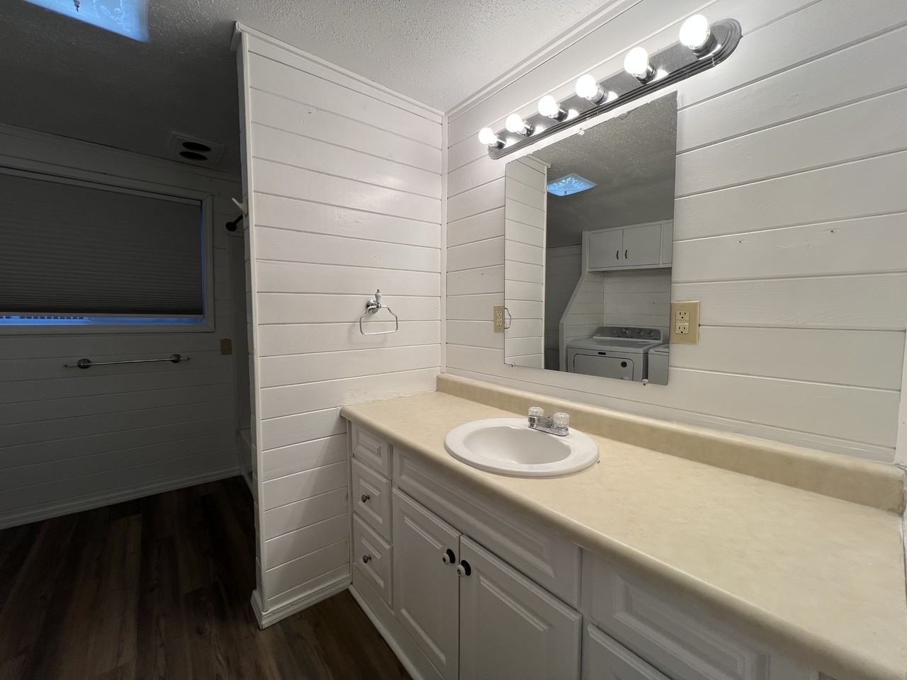 1803 Salem Ave Se #1 - Photo 5 of 20