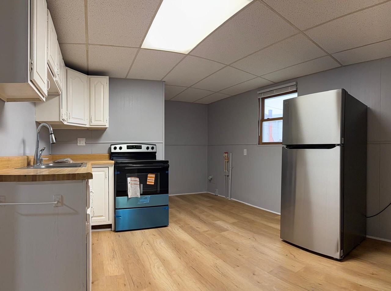 612 Wood St #1 - Photo 4 of 11