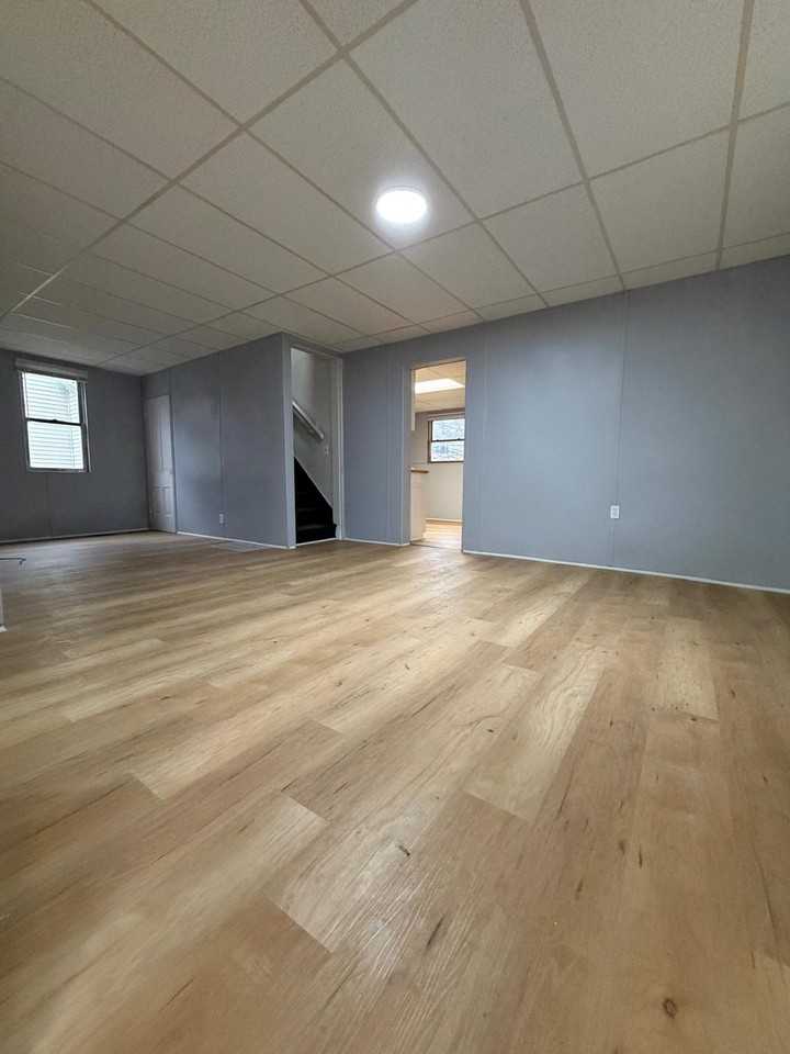 612 Wood St #1 - Photo 5 of 11