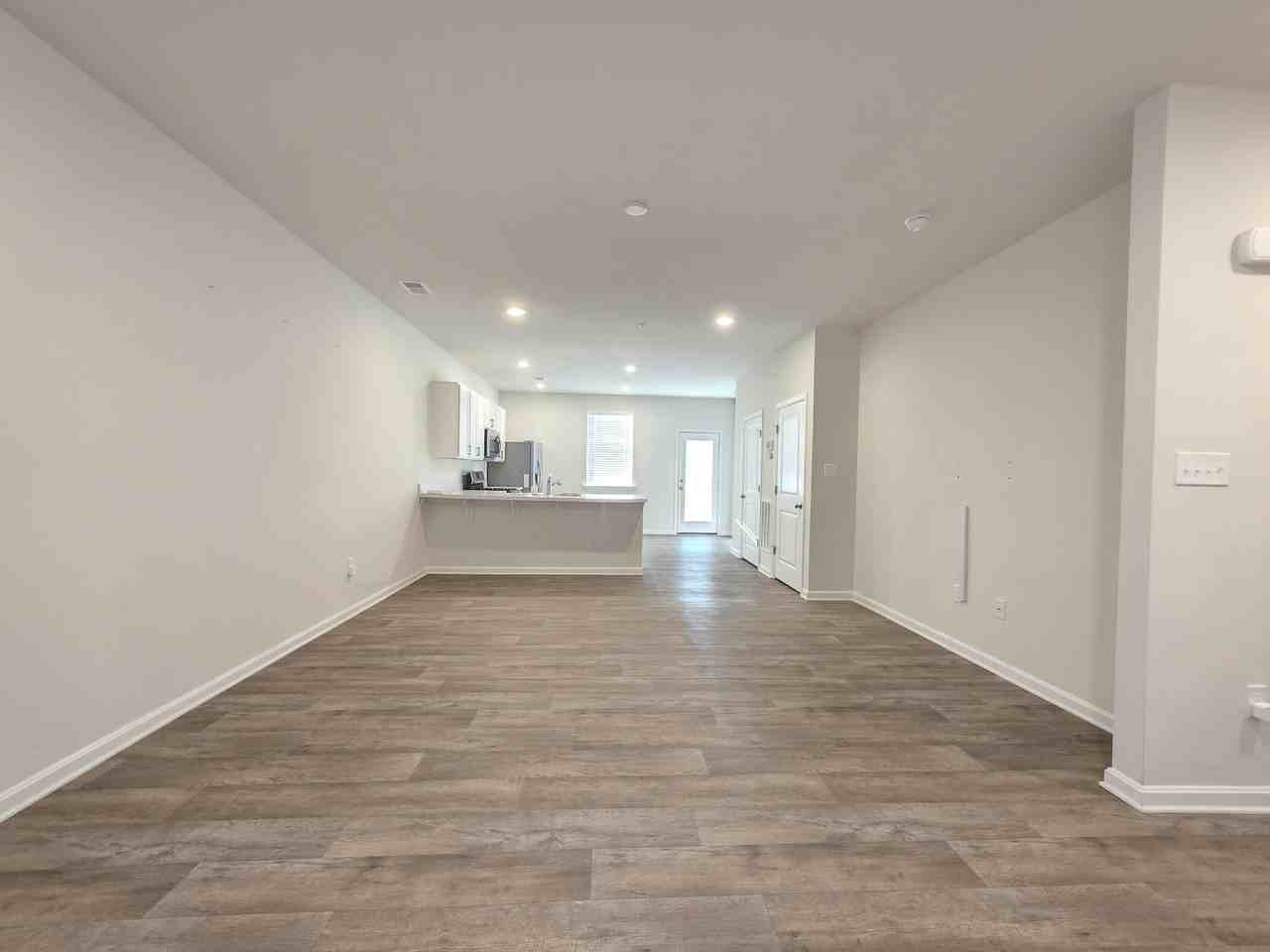 426 Creekbed Cir #1 - Photo 2 of 28