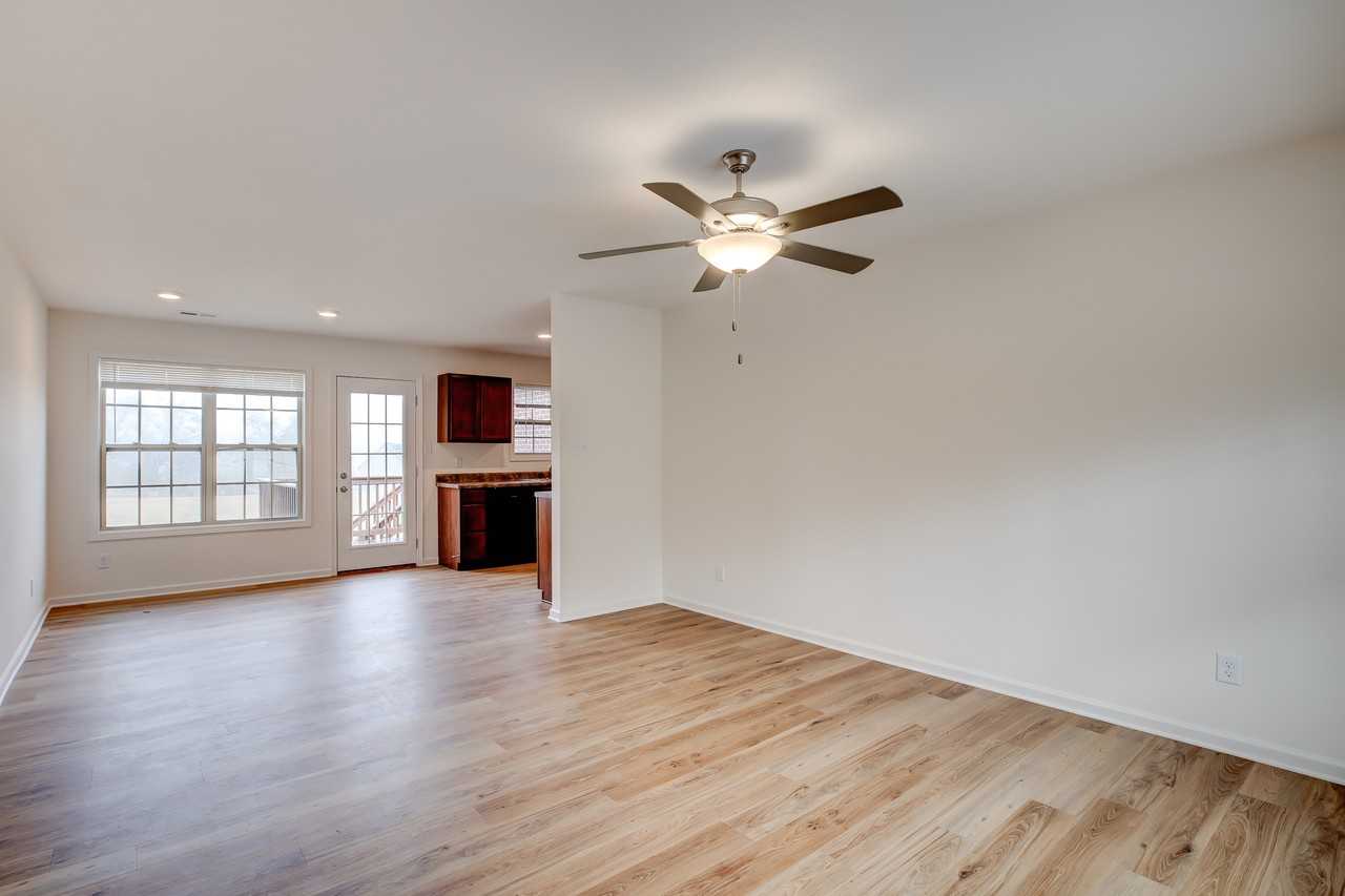 816 S Old Sevierville Pike #2 - Photo 3 of 22