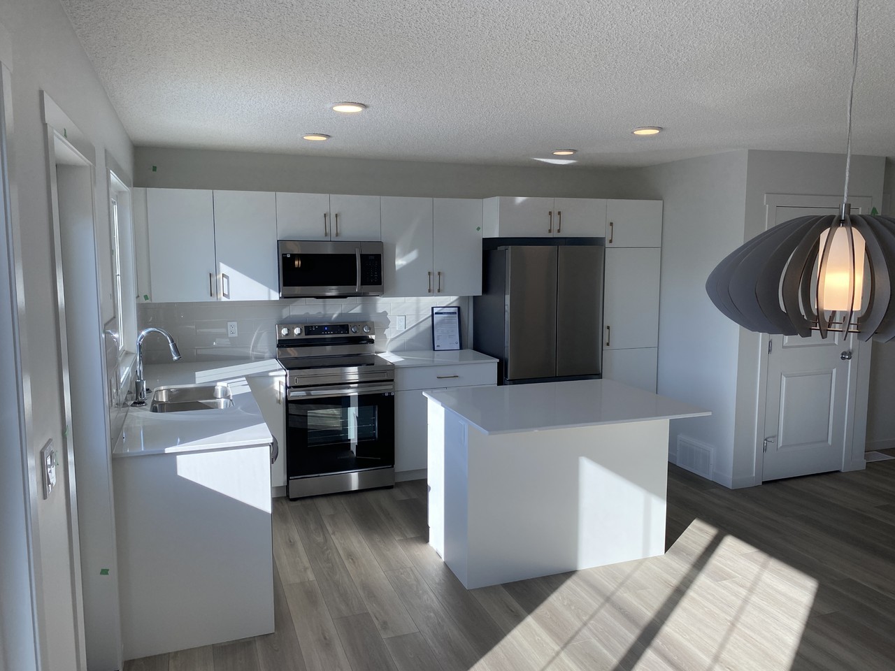 13119 209 St Nw - Photo 4 of 36