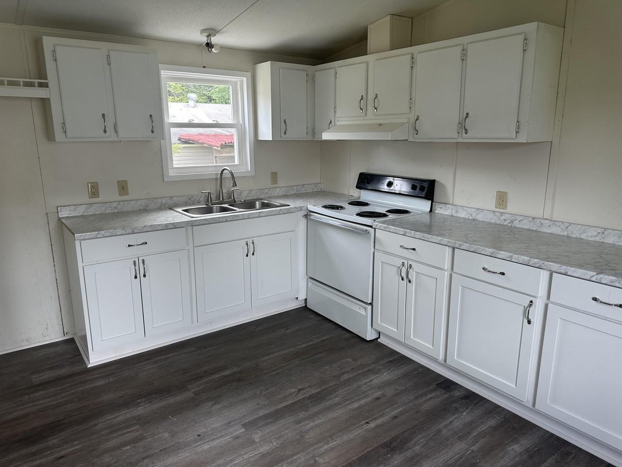 251 Pebble Rock Cir #1 - Photo 3 of 6