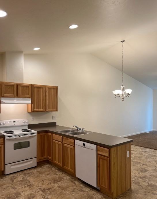 196 Jackson Peak Dr #196 - Photo 2 of 7