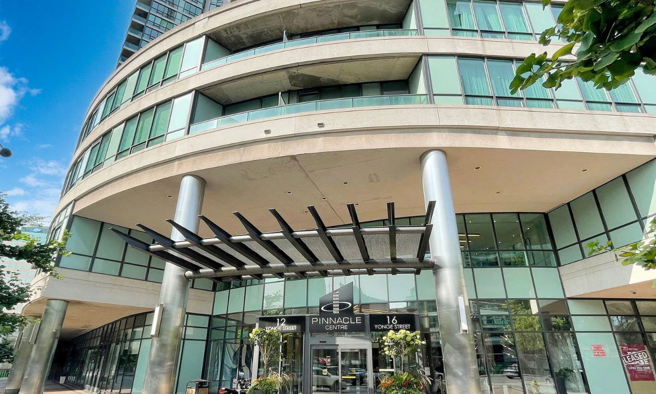 16 Pinnacle Centre #910 - Photo 4 of 10