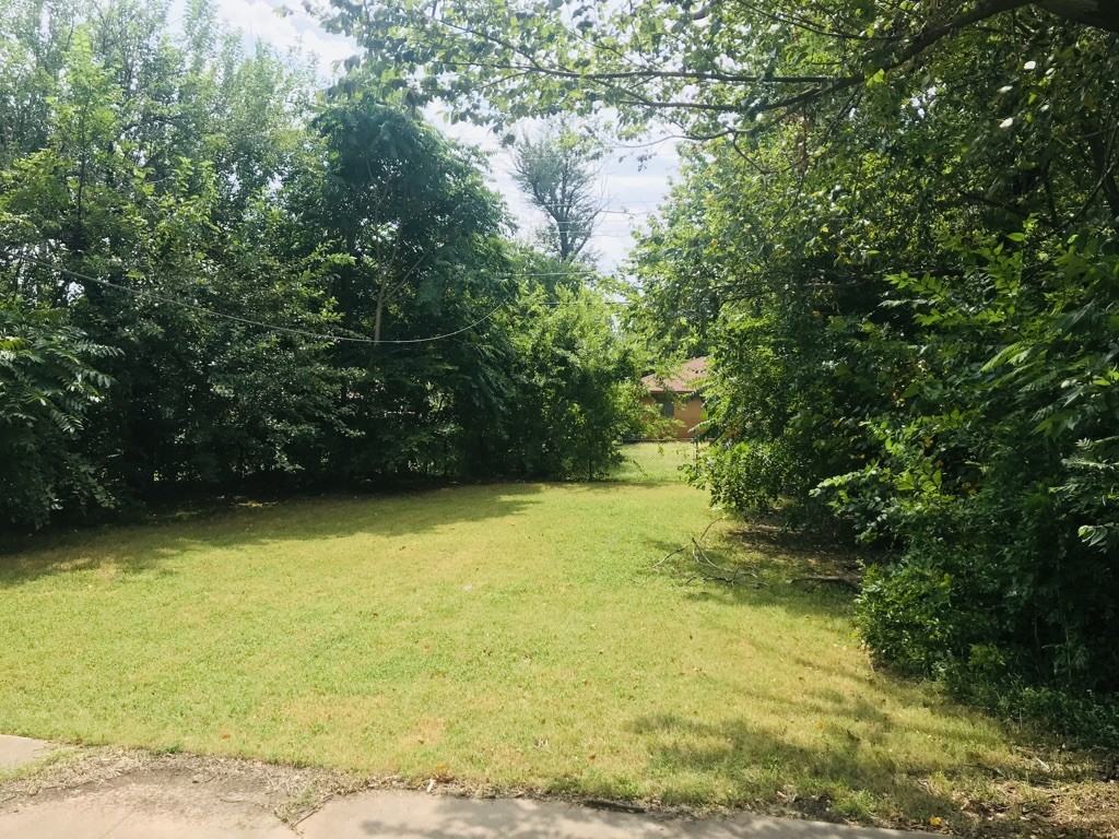 1416 Ne 39th St #1 - Photo 2 of 12