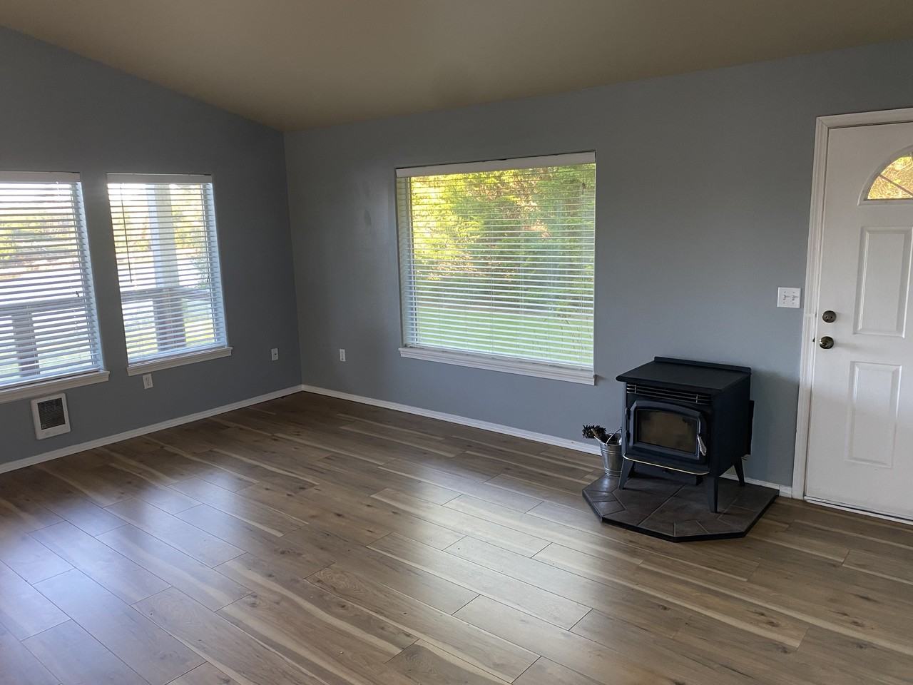 348 Cockle St Sw #1 - Photo 3 of 50