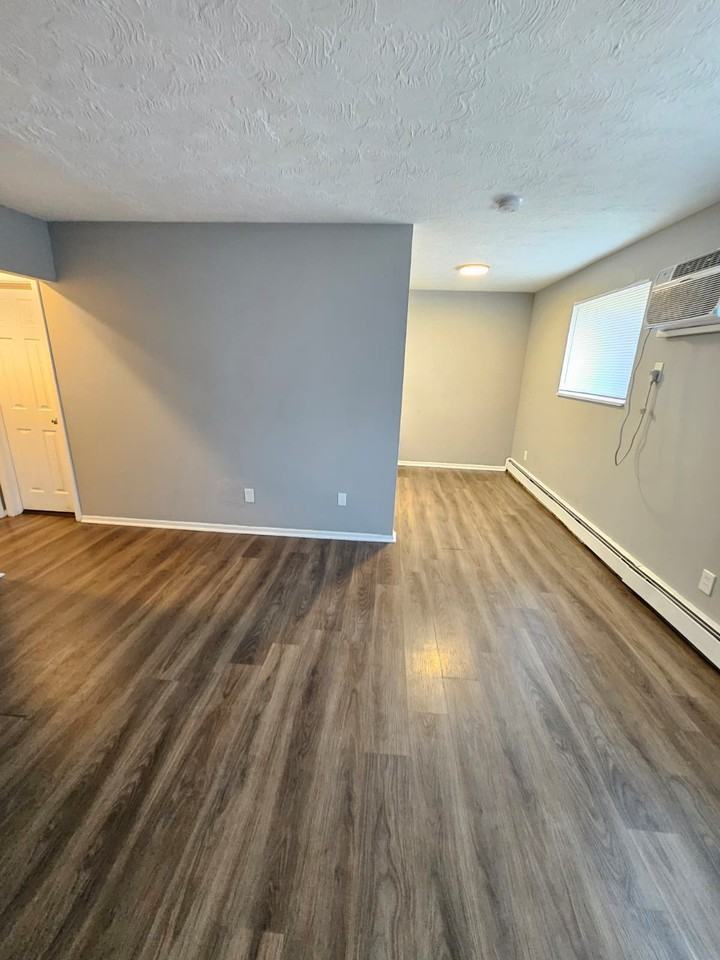 4638 Oberlin Ave #4638A6 - Photo 3 of 14