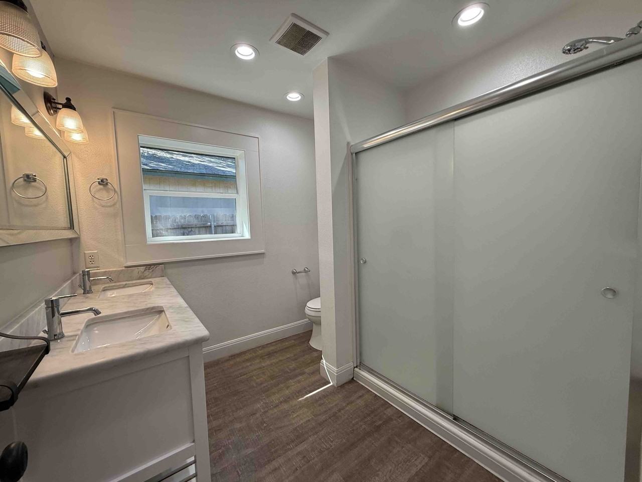 2600 Townsend Dr #1 - Photo 5 of 16