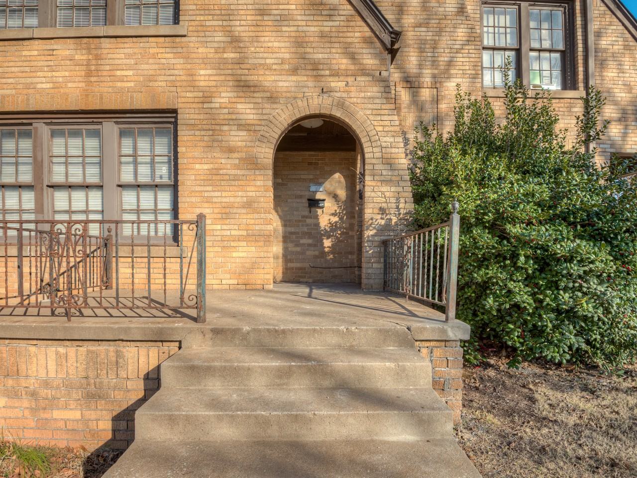 1801 Nw 22nd St #1801 - Photo 5 of 47