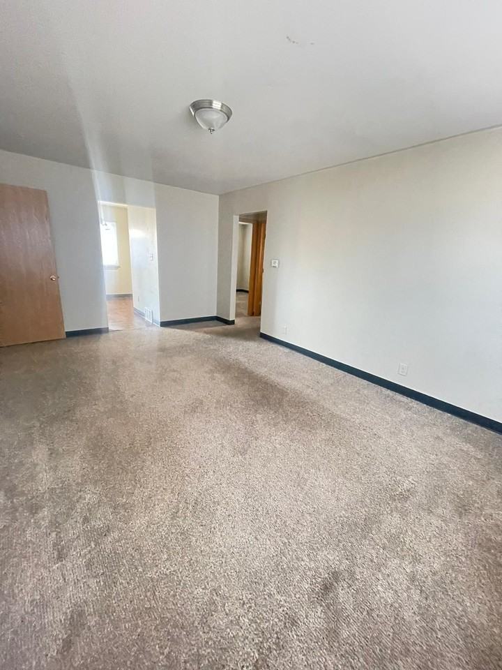 9000 W Carmen Ave #2 - Photo 2 of 6