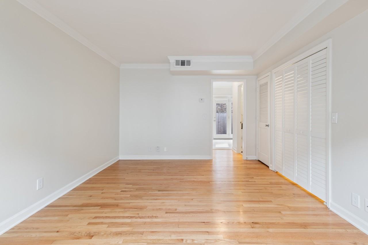 3315 Fairmont Dr5 #5 - Photo 5 of 23