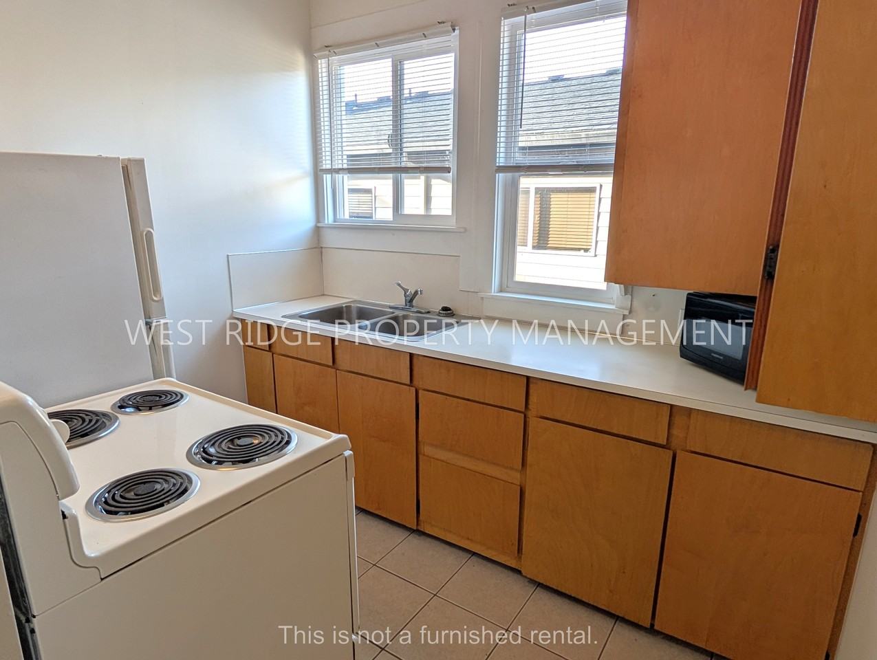 8930 N Kellogg St #8930 - Photo 7 of 12