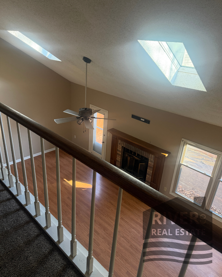 212 Woodcastle Dr #1 - Photo 5 of 22