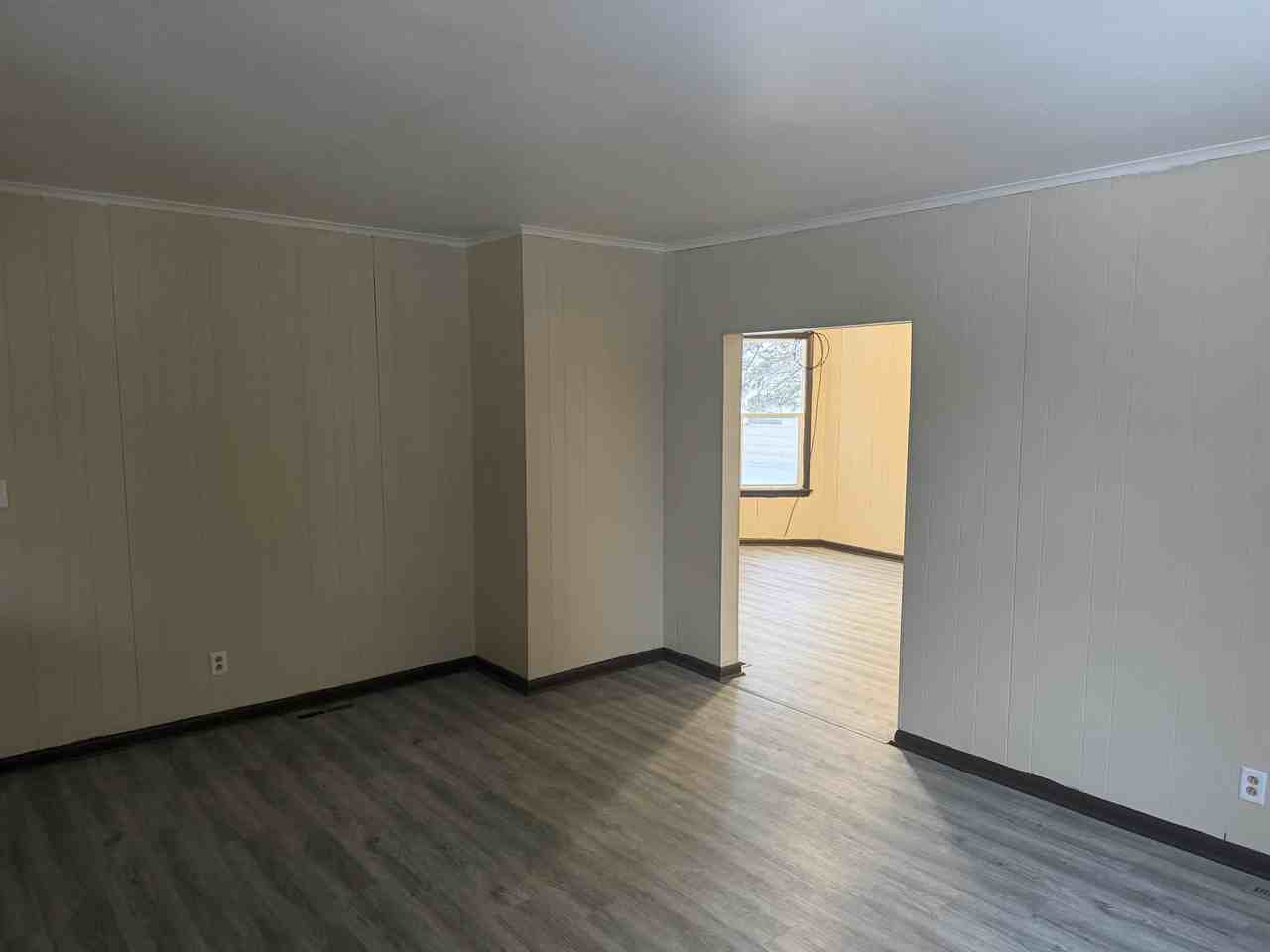 210 4th St S #1 - Photo 3 of 20