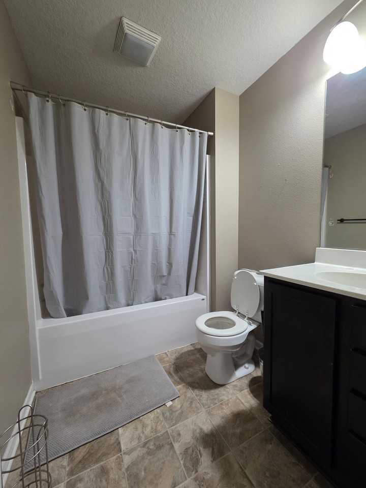 3821 Marigold Dr #1 - Photo 7 of 18