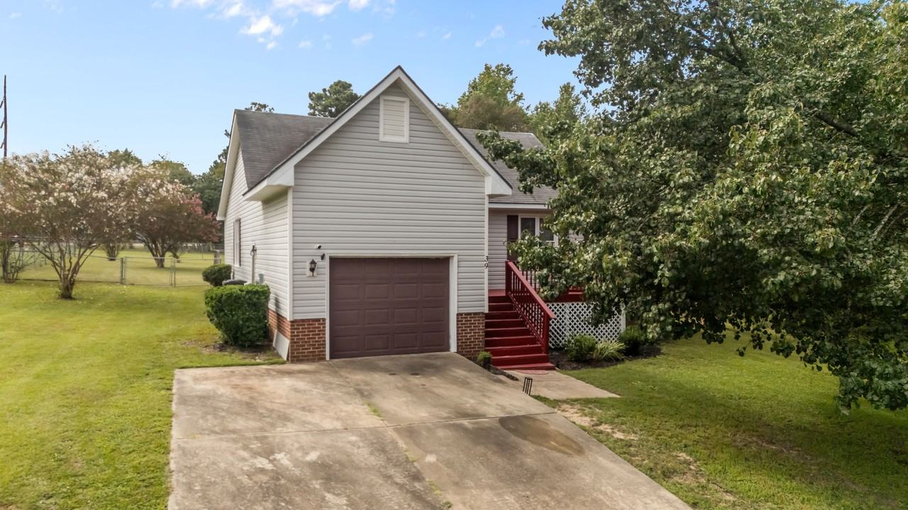 39 Orrin Ct #1 - Photo 2 of 50
