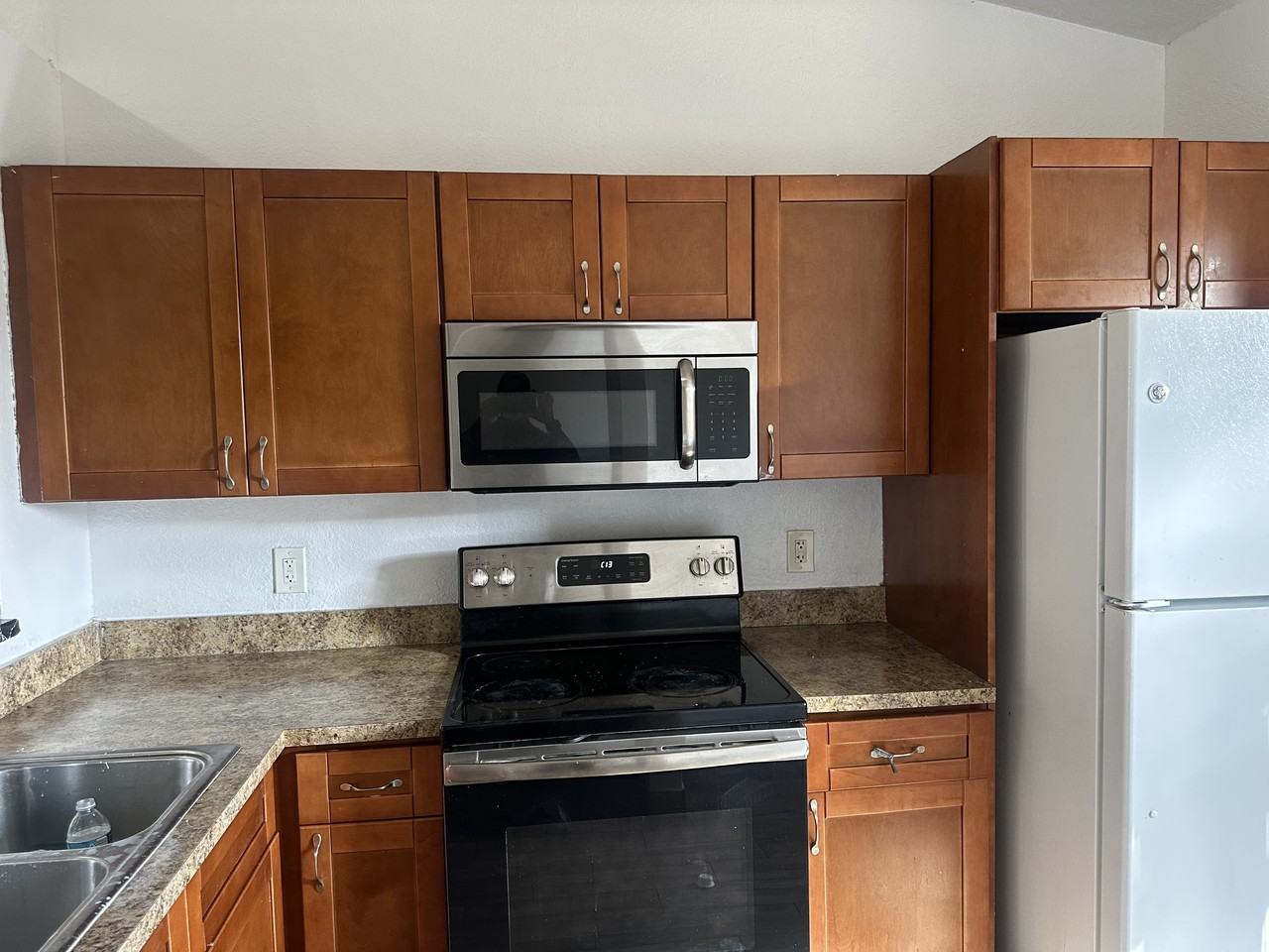 2541 Northwest 56th Avenue - 1Unit 4-19 #1 - Photo 3 of 13