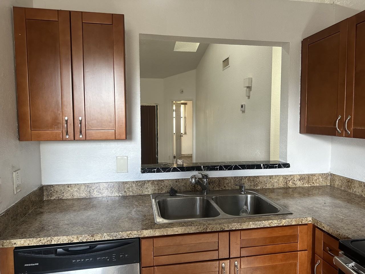 2541 Northwest 56th Avenue - 1Unit 4-19 #1 - Photo 4 of 13