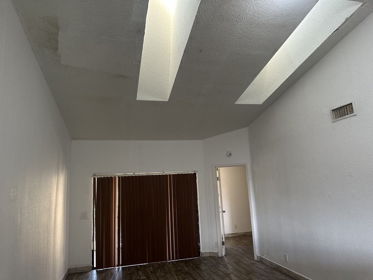 2541 Northwest 56th Avenue - 1Unit 4-19 #1 - Photo 5 of 13