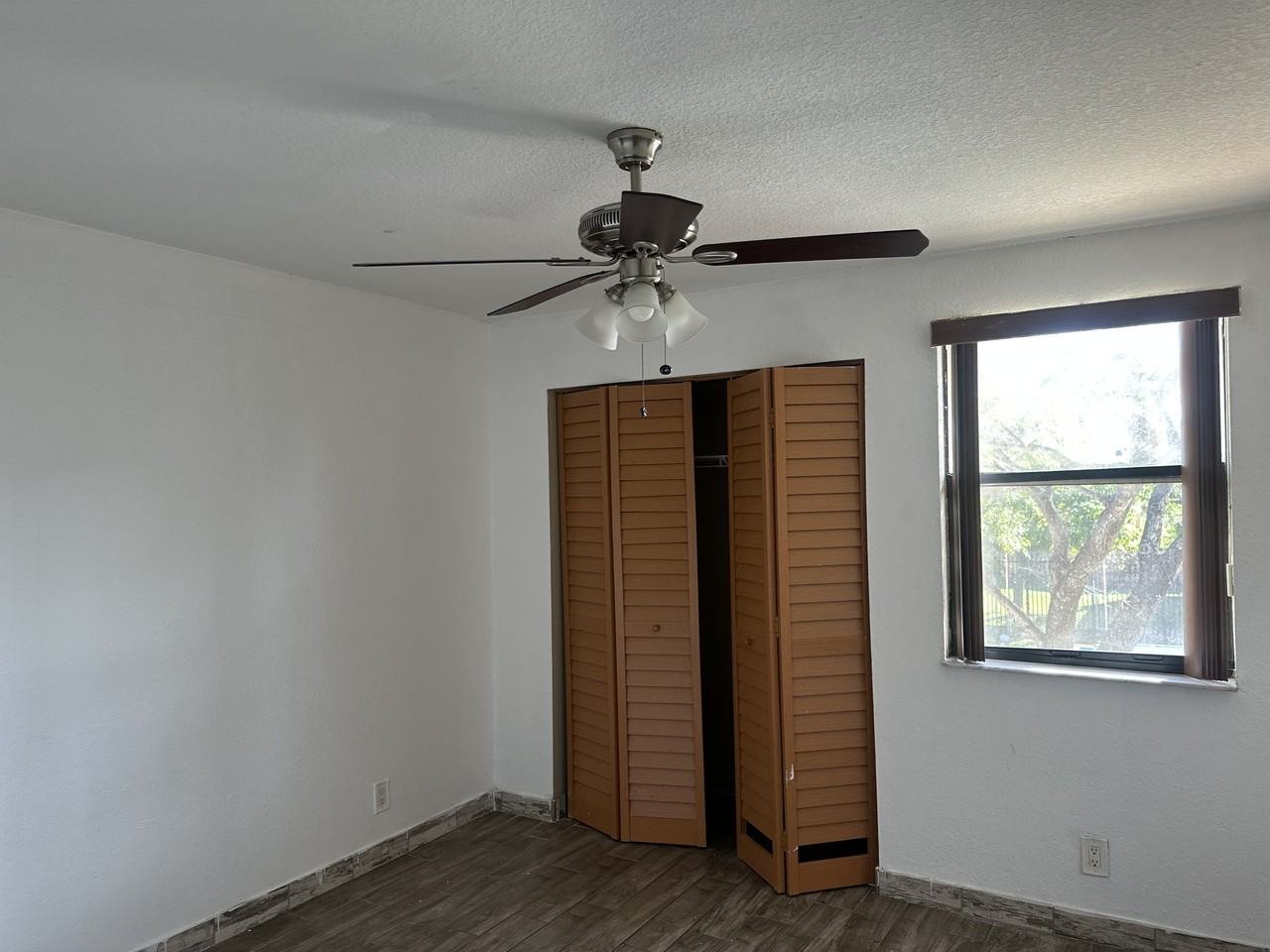 2541 Northwest 56th Avenue - 1Unit 4-19 #1 - Photo 6 of 13