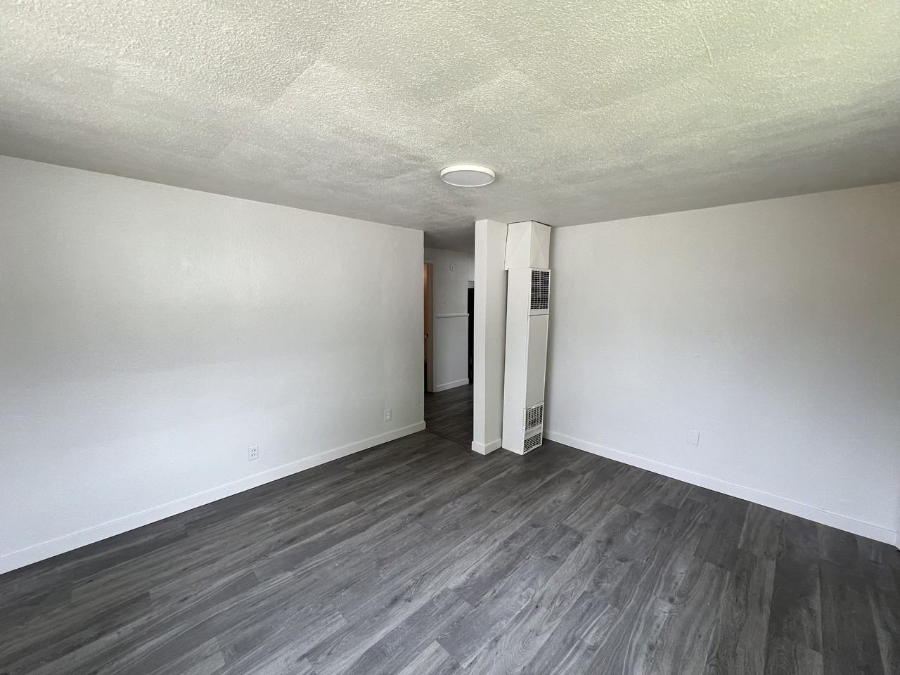 1055 16th St Se #1061 - Photo 6 of 10