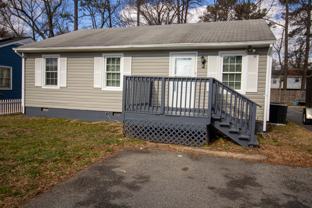 822 Winnetka Ave #1 - Photo 1 of 1