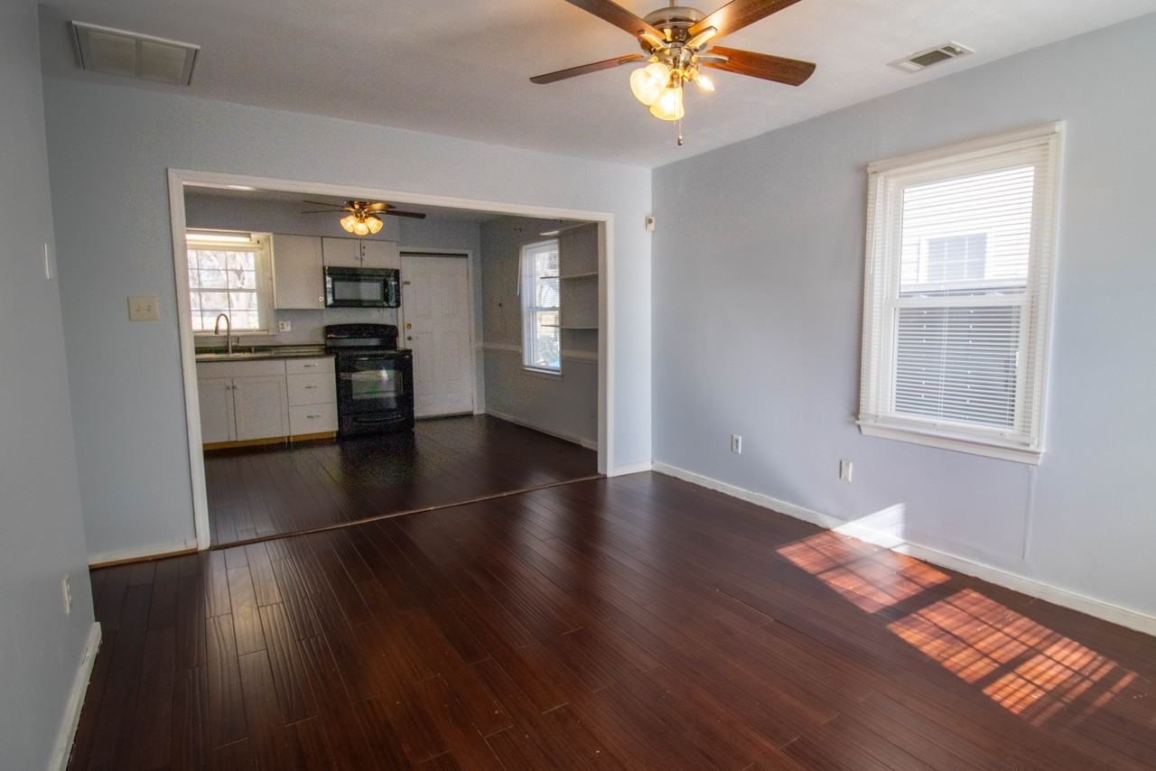 822 Winnetka Ave #1 - Photo 4 of 26