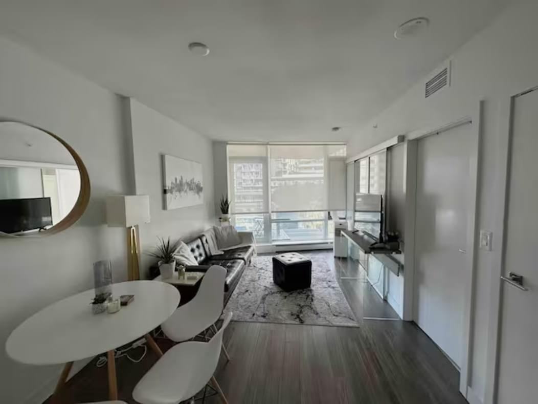 Drake St & Howe St #1101 - Photo 6 of 10