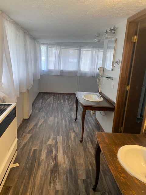 114 Cedar Pl #1 - Photo 4 of 20