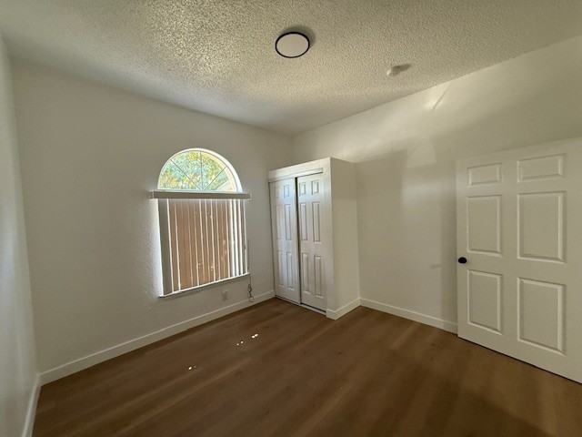 1431 E 59th Pl #1431 - Photo 3 of 10