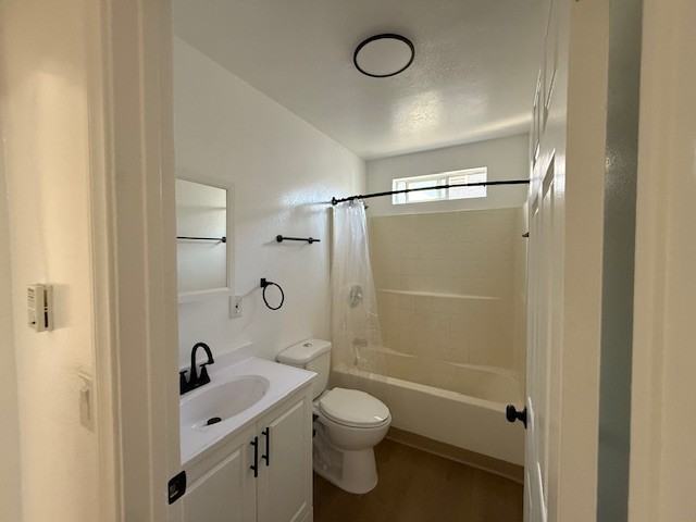 1431 E 59th Pl #1431 - Photo 5 of 10