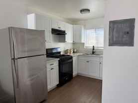 1431 1/4 E 59th Pl - Photo 1 of 1