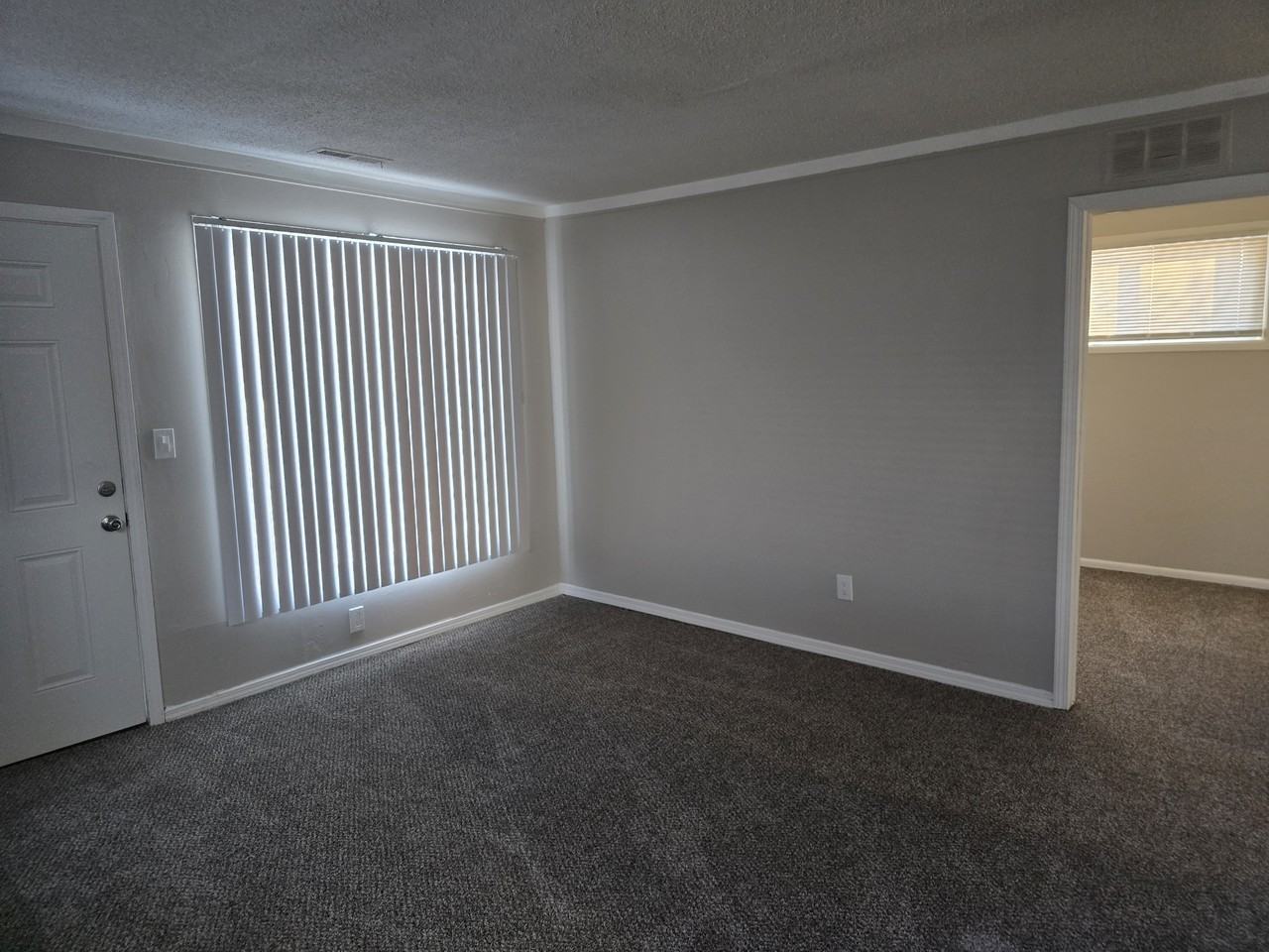 12867 Westbrook St #1 - Photo 4 of 9