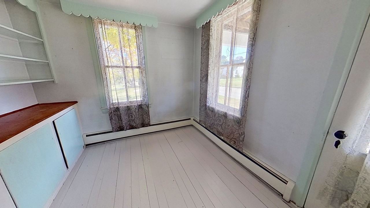 27 Valley Rd - Photo 7 of 13