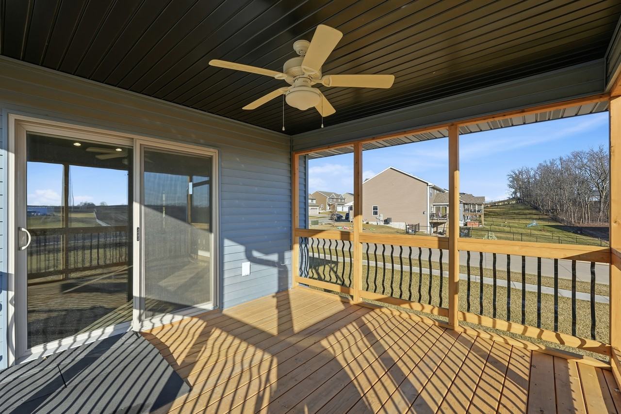 720 Creekside Dr #1 - Photo 7 of 35