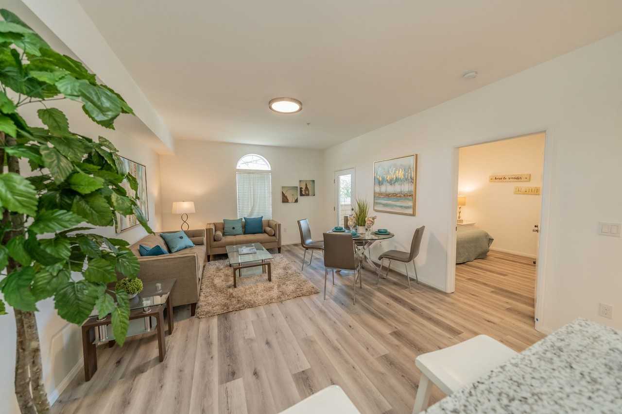 STR374 (3) - Photo 5 of 13