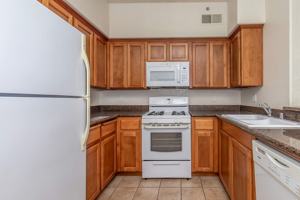 featured image of 5430 W Palo Alto Ave