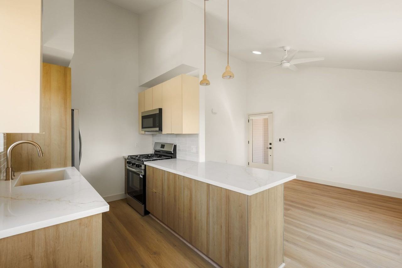 Meade North Park - Photo 6 of 30