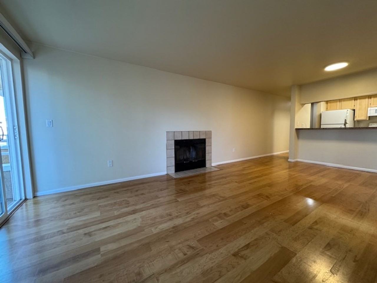 Hudson Square Apartments - Photo 3 of 30