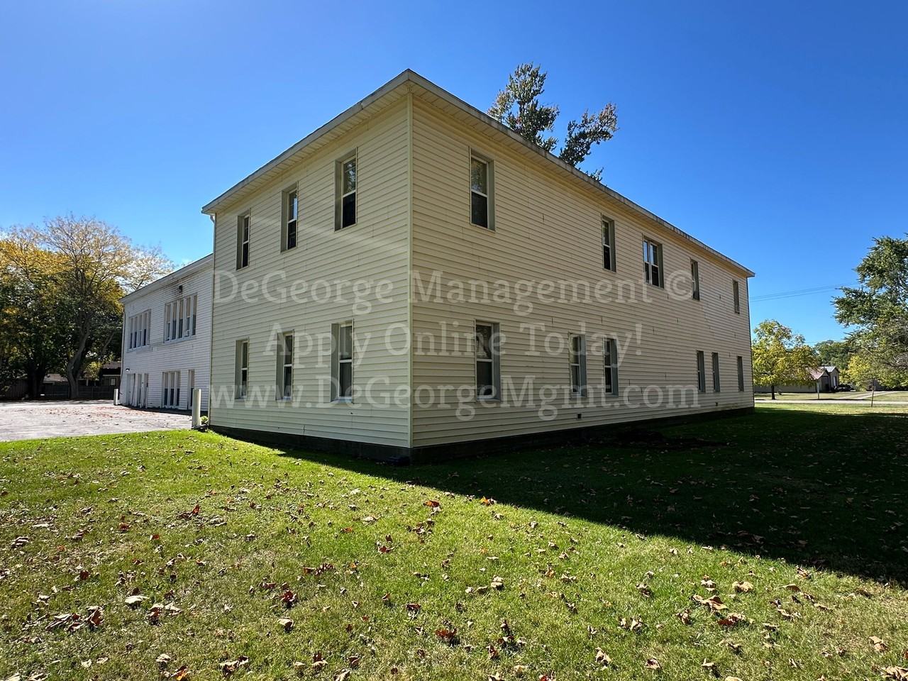 Lake Country Gardens - Photo 6 of 8