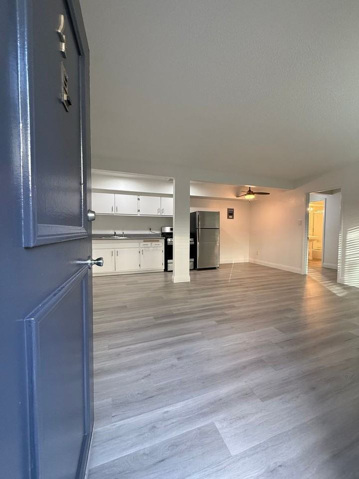 Olivewood Apartments - Photo 3 of 25